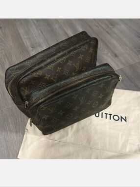 Louis Vuitton TROUSSE 26 & 28 Monogram Toiletry Pouch Bundle